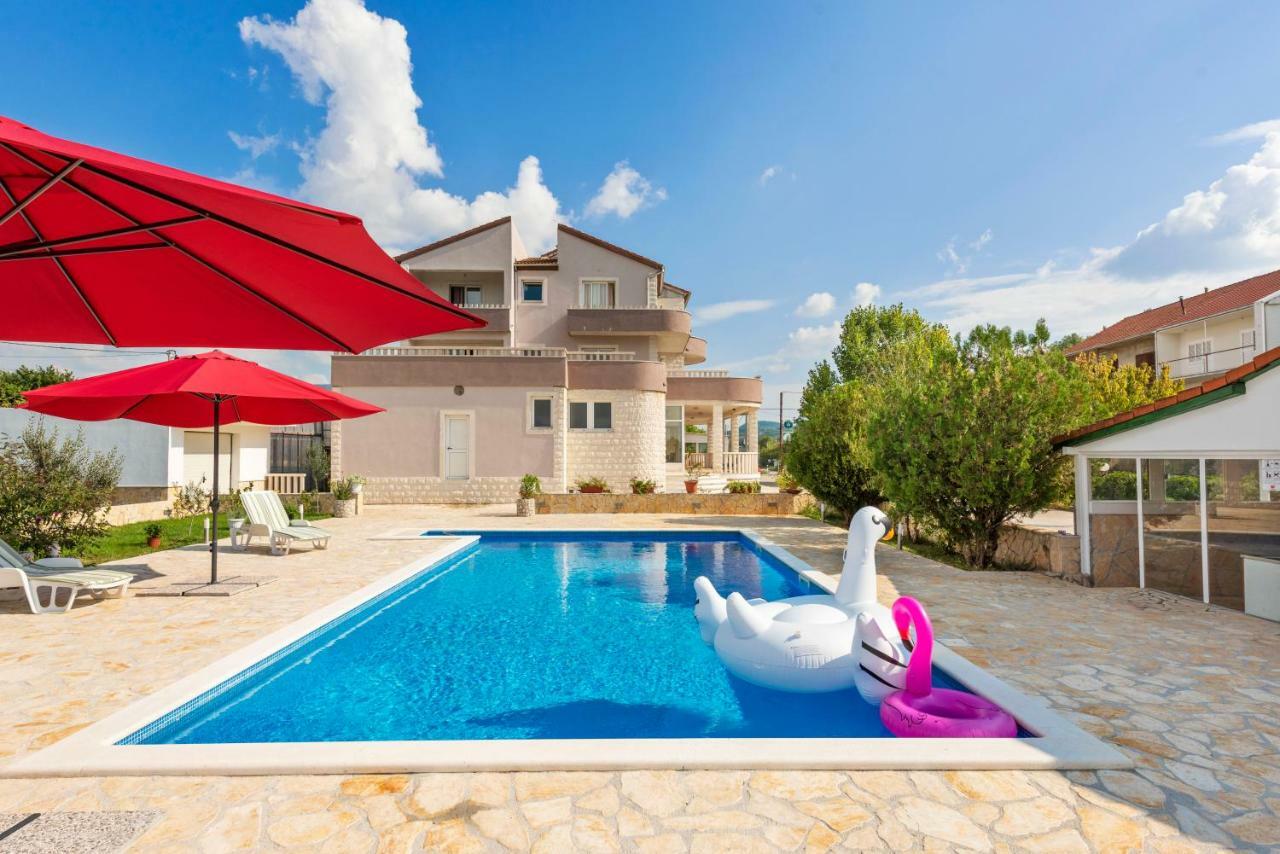 Apartments Ana Umljanovic ภายนอก รูปภาพ